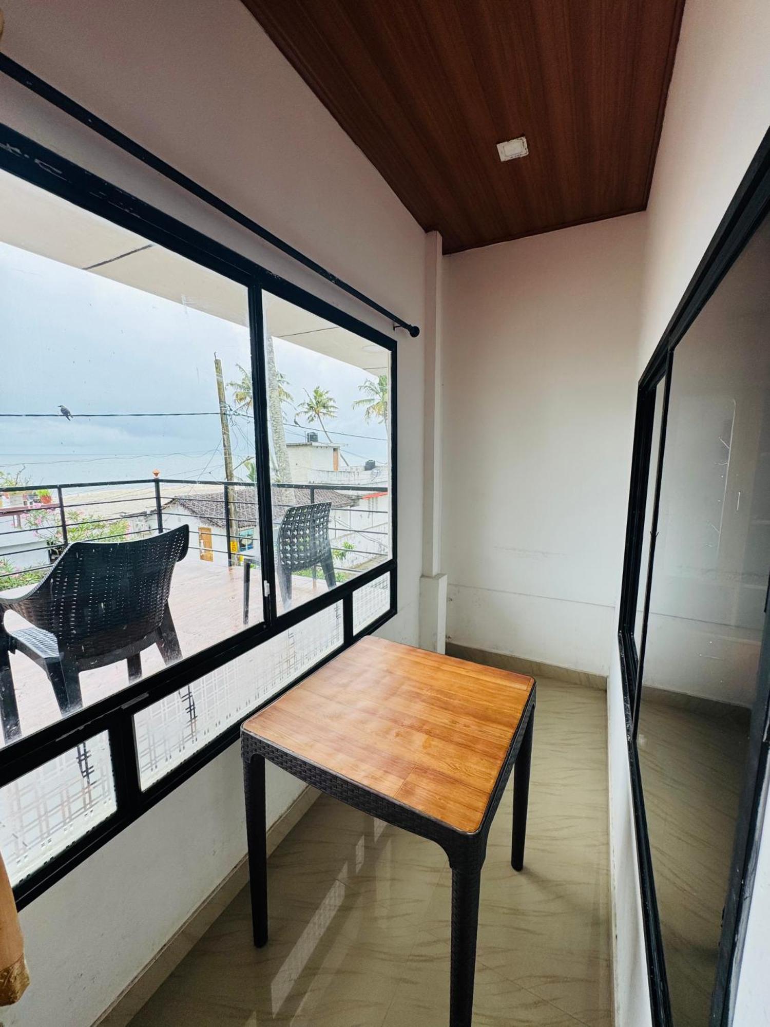 Noel'S Beach Homestay アーラップーザ県 エクステリア 写真
